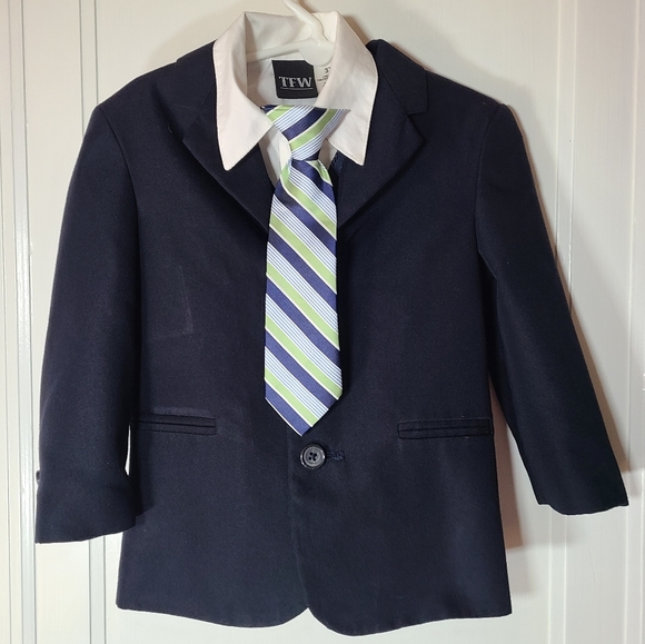 Kids Suitcoat, Vest, shirt and Tie π - Picture 8 of 12